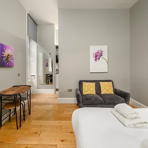 Apartamento Destiny Scotland - St Andrew Square, Edimburgo